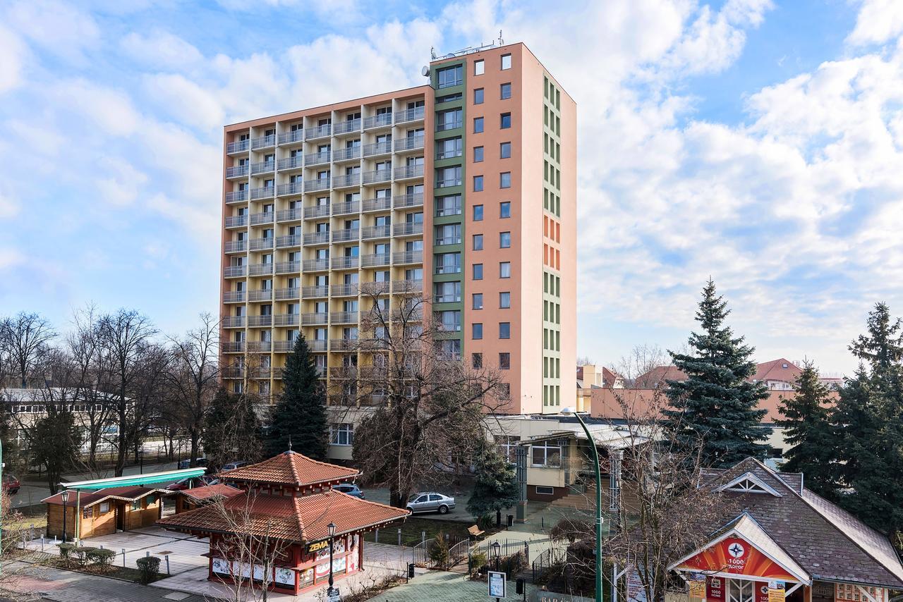 Hotel Baratsag Hajduszoboszlo Exterior photo